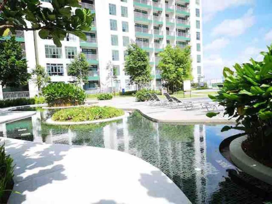 Homenest Jb City Poolview Suite By Cozy Home Johor Bahru Kültér fotó
