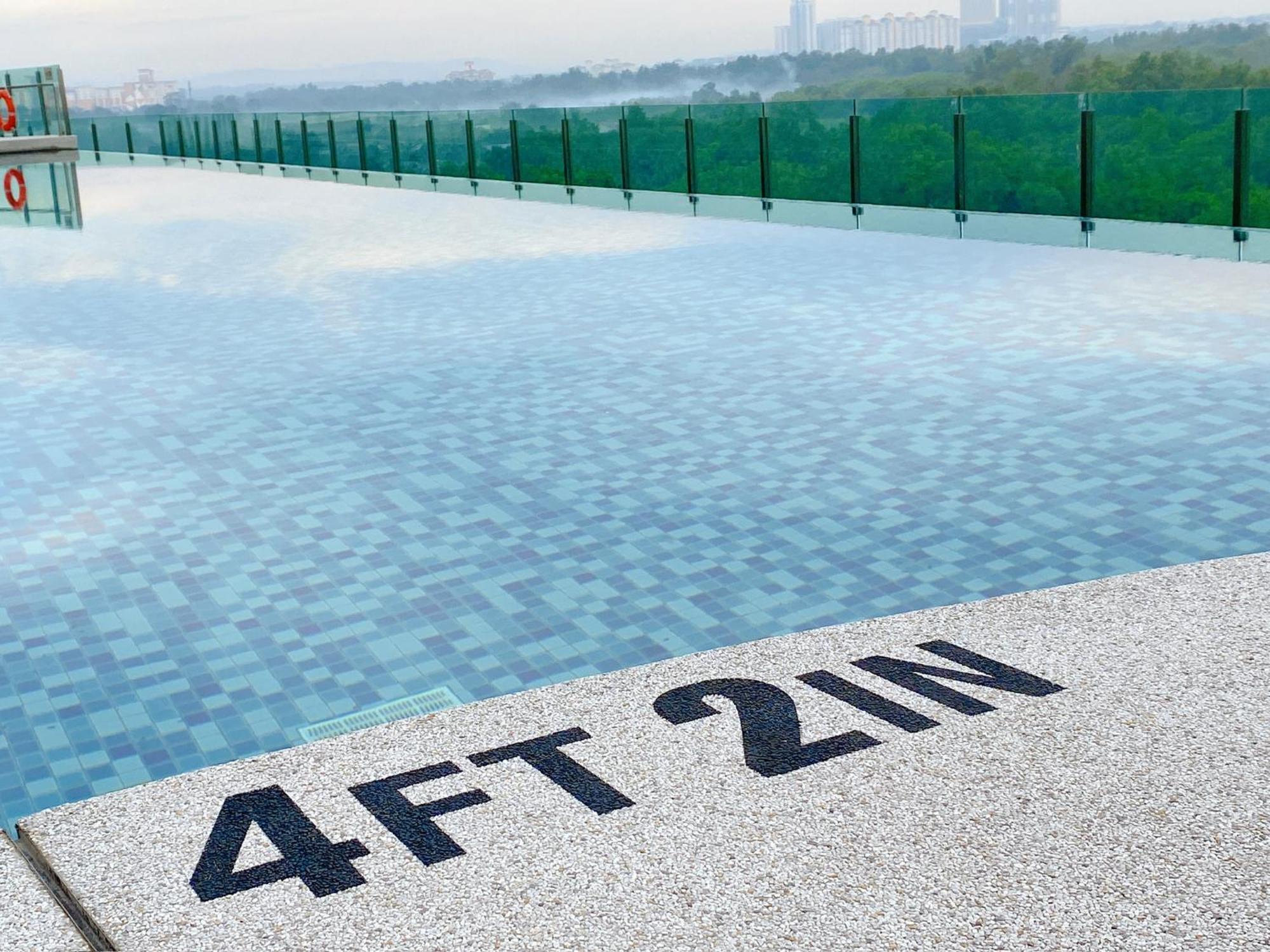 Homenest Jb City Poolview Suite By Cozy Home Johor Bahru Kültér fotó