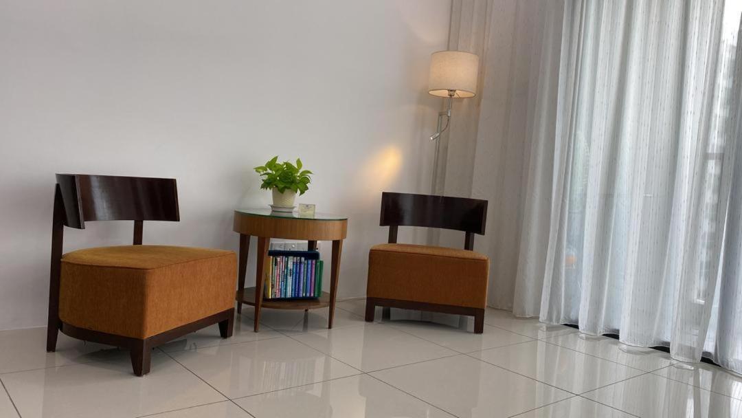 Homenest Jb City Poolview Suite By Cozy Home Johor Bahru Kültér fotó